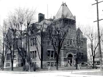 Lincoln Street School in Anderson, IN